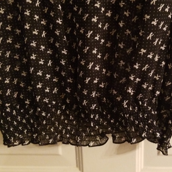 Plus Size bow shirt from Pure Engery size 2! - Picture 3 of 5